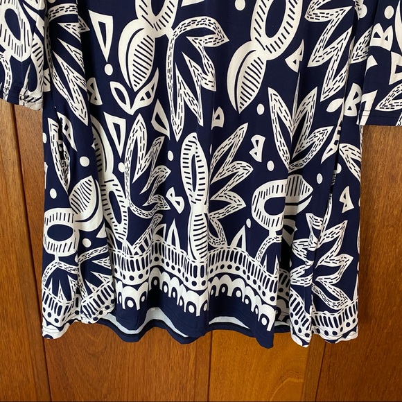 NWT Lildy V-Neck Navy Blue Floral Tunic Midi Dress - Picture 4 of 11